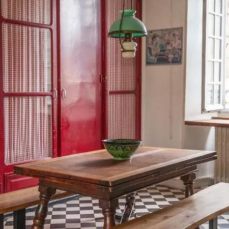 Feriehus Magnifique Maison De Caractere Familiale 2-15 Couchages *